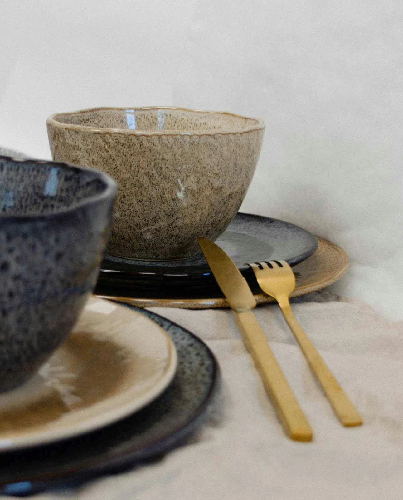 Leonardo MATERA Geschirr Set Gemischt Anthrazit Beige 6-teilig 8 Leonardo MATERA Geschirr Set Gemischt Anthrazit Beige 6-teilig – Bild 6