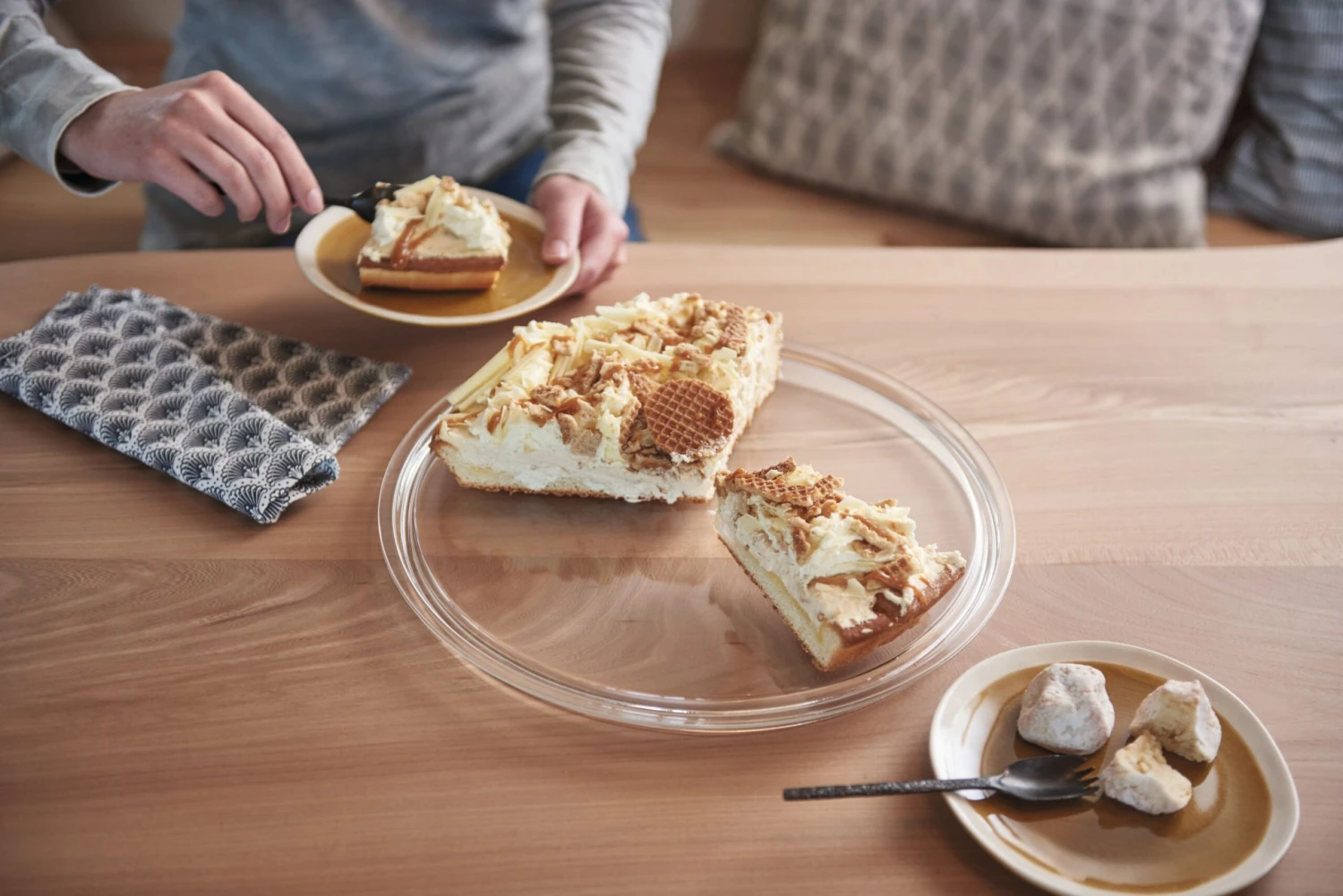 Leonardo Tortenplatte Mit Haube CIAO 31,5 Cm 6 Leonardo Tortenplatte Mit Haube CIAO 31,5 Cm – Bild 4